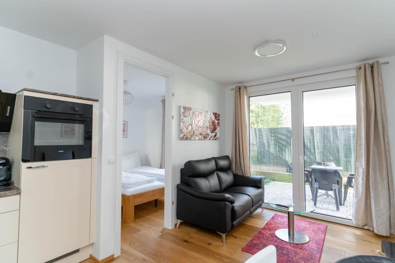 Modern Apartment With Tiny Garden Near City Center Vienna Esterno foto