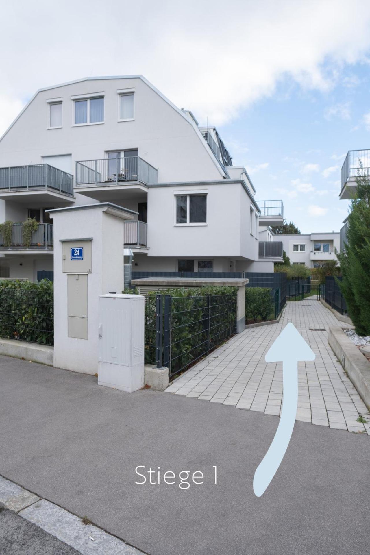 Modern Apartment With Tiny Garden Near City Center Vienna Esterno foto